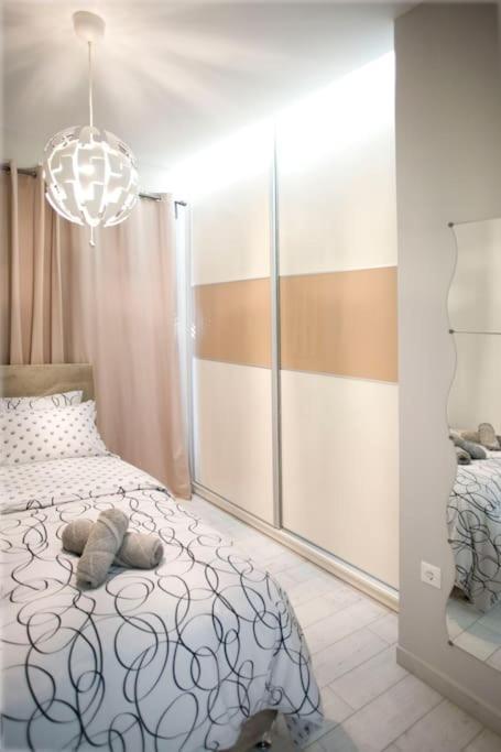 Apartment Luxury In Athens! *