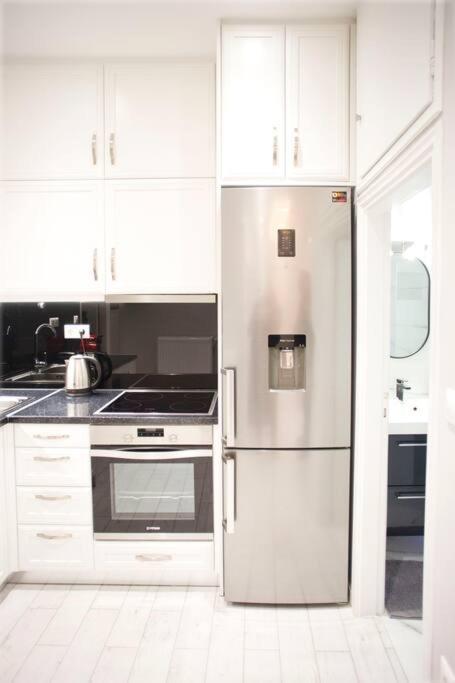 Luxury In Athens! Apartment *