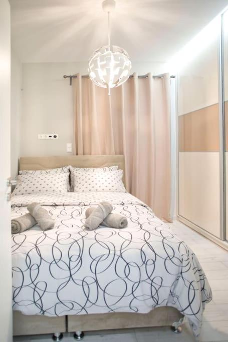 Apartment Luxury In Athens!